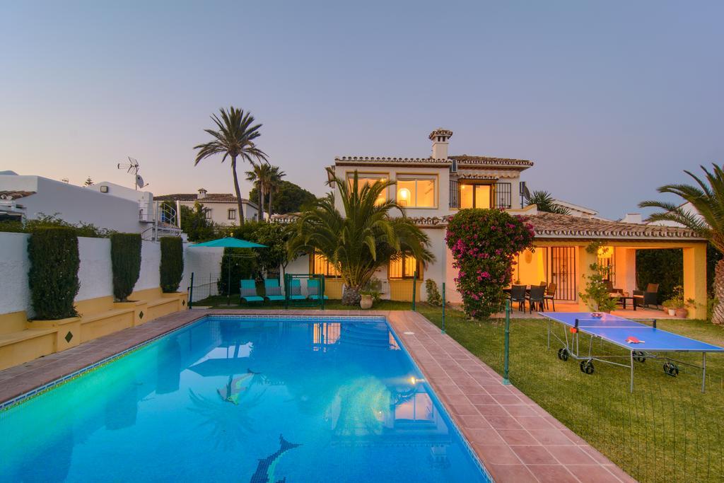 Typical Beach House Las Chapas Playa With Heated Pool Marbella Esterno foto